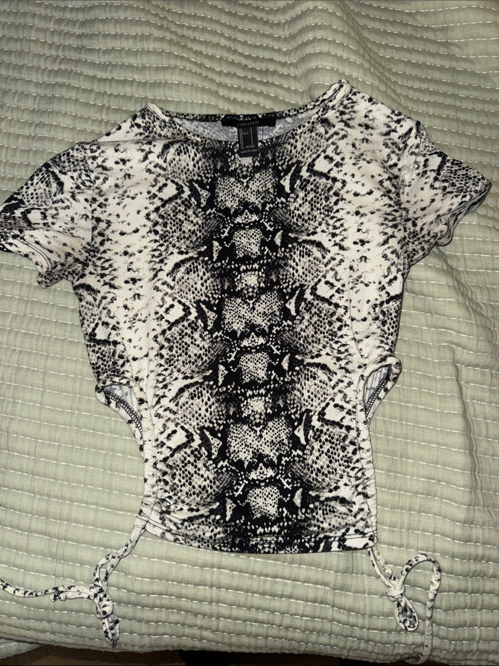 Forever 21 Black & White Snake-Print Side-Tie Crop Top